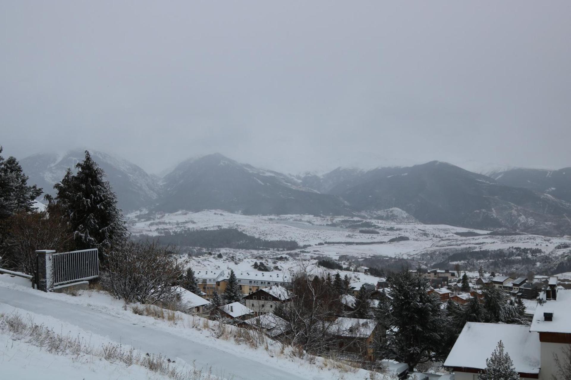 Charmant Appartement Les Temples Du Soleil Font-Romeu-Odeillo-Via Buitenkant foto